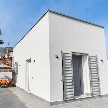 Nika Nika Holiday House 카리니 외부 사진