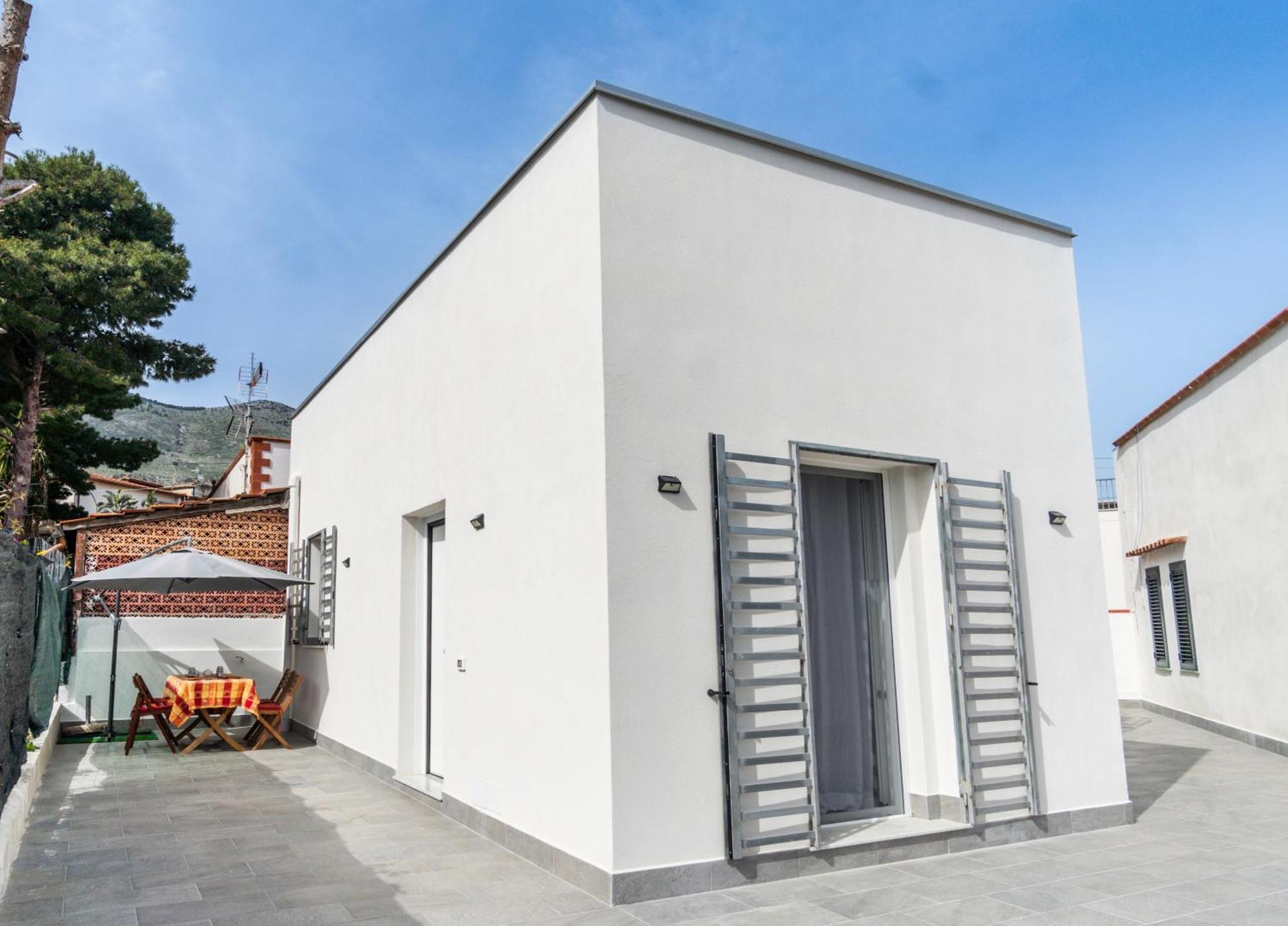 Nika Nika Holiday House 카리니 외부 사진